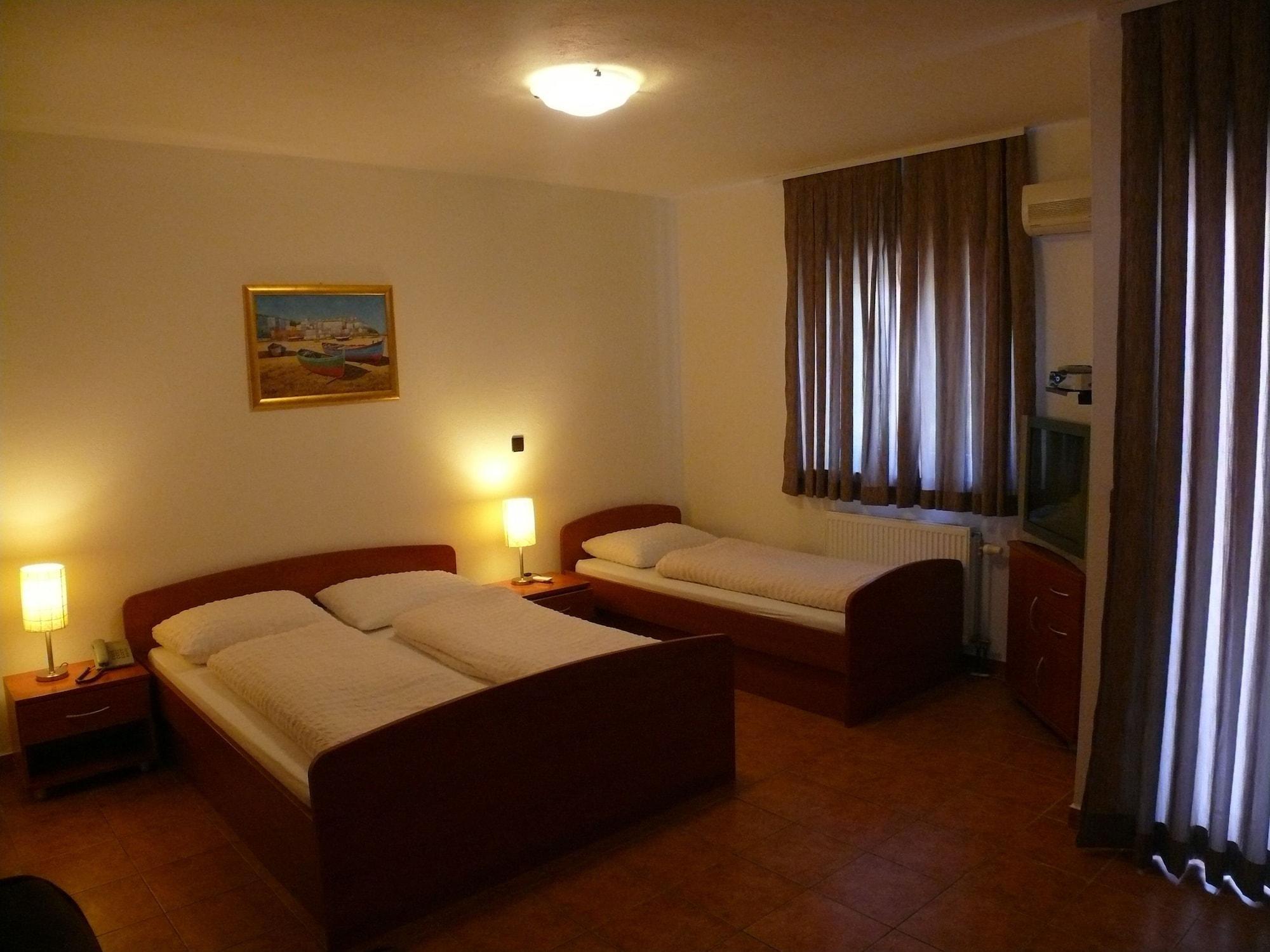B&B Villa Paula 特罗吉尔 外观 照片